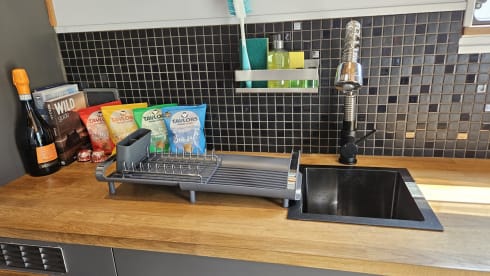 Duckie –  The quirky and comfortable off-grid campervan 