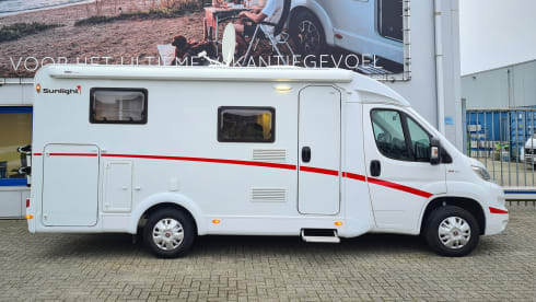 2p Sunlight of 2020 compact and comfortable