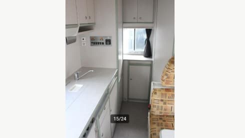 Sleek KNAUS Traveler 4p, 5.5m and double air conditioning!