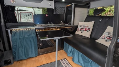 Bob – Camper Volkswagen a 4 posti letto del 2009