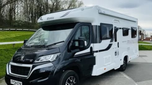 6 berth Peugeot semi-integrated from 2024