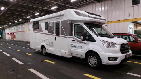 5p McLouis semi-integrated uit 2023