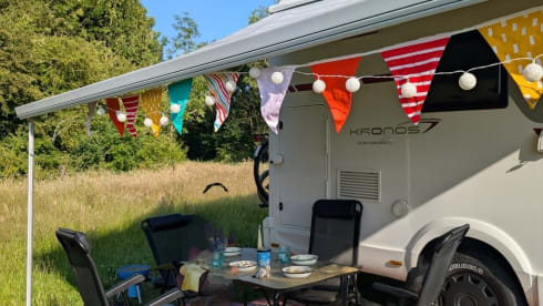 Kronos Camper – 7p Roller Team alcove from 2021