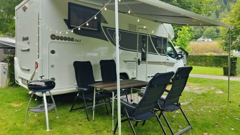 The Yellow Spark. – brand new all-in mobile home 4p