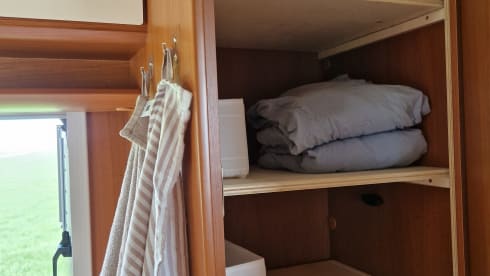 Fiat Mc Louis - 4 pers. camper with bunk bed and alcove