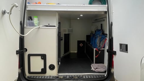 The Adventure Rig – 4 Berth Volkswagen Crafter built for Outdoor Adventures