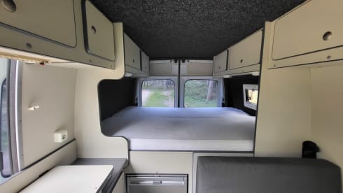 Mister Master – 3-seater Renault bus from 2003