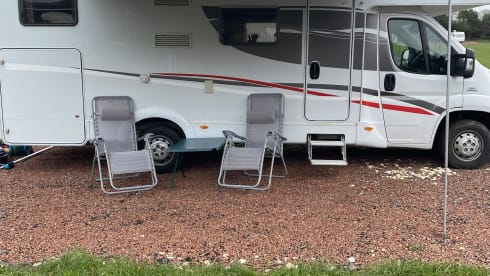 Sunlight A70 mit 6 Schlafplätzen, haustierfrei