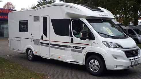 Luxury Adria Matrix 670 slt.