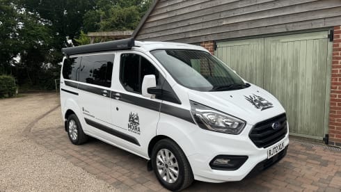 Henry – 4 berth Ford campervan 