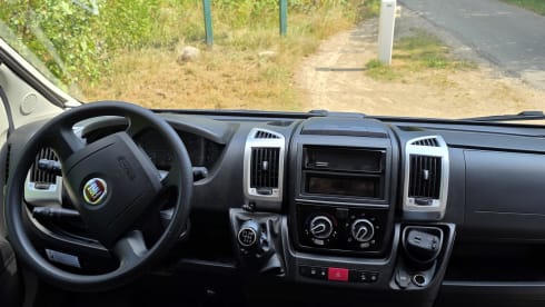 .malibu – 2p Carthago bus uit 2017