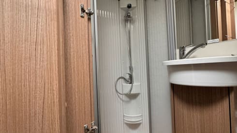 6 Berth Fiat Alcove 2020