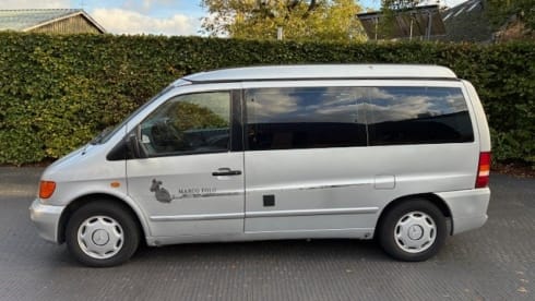 4p Mercedes-Vito campervan uit 1999