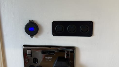 Henry – Citroën-Bus mit 2 Schlafplätzen aus dem Jahr 2017