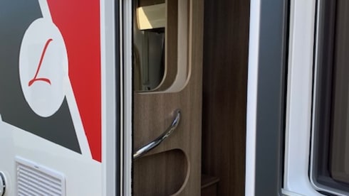 La Marca 59 – 4p Other semi-integrated from 2024