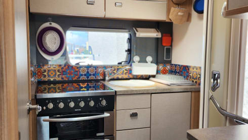 Flossieflo – 2 berth 2014 fully equipped Fiat Bessacarr 