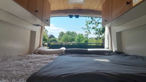 Findus  – characterful ford transit self-build (3 persons)