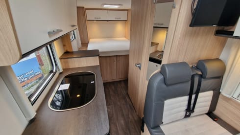 C23 – Luxe Sunlight Adventure Queensbed, 2x Airco, 165PK