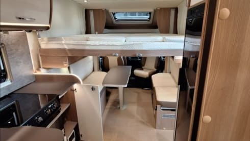 4p Bürstner semi-integrated uit 2025