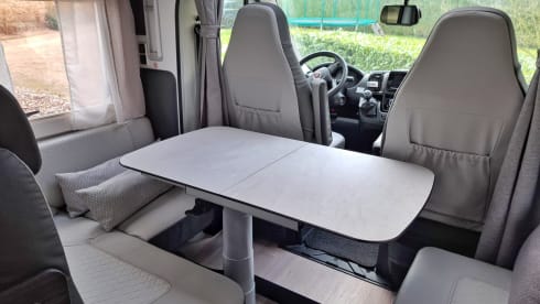 4p Benimar semi-integrated from 2023