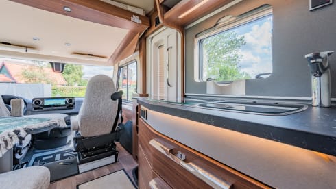 4p Hymer integrated from 2020