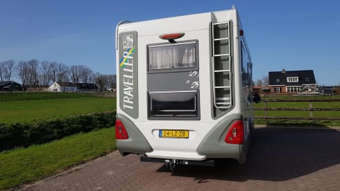 6p Knaus Alcove from 2004
