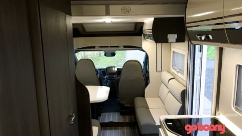 For Rent: Mobilhome Rollerteam Performance 298 TL Year of construction 2022