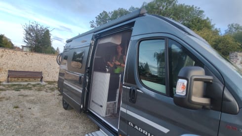 Adriaan – Adria Twin