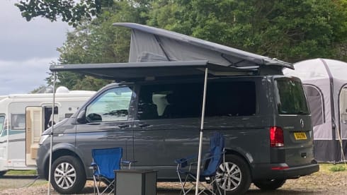 Reggie Grey – 4 berth T6.1 Volkswagen Campervan 2021