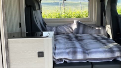 Tournie  – Very luxurious Tourne bus camper
