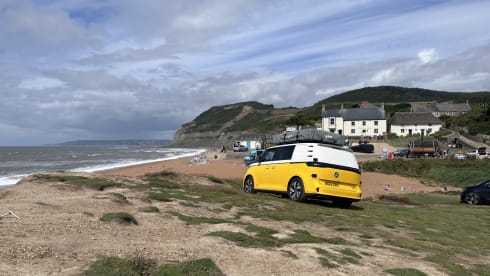 Buzzby – ID Buzz Campervan with optional roof top tent . Insurance included
