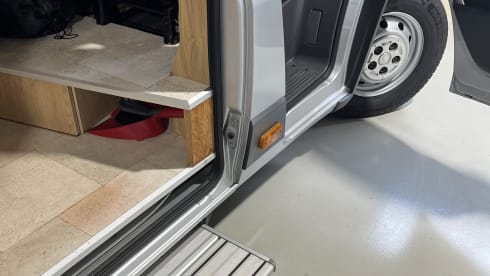 2p Fiat campervan from 2011