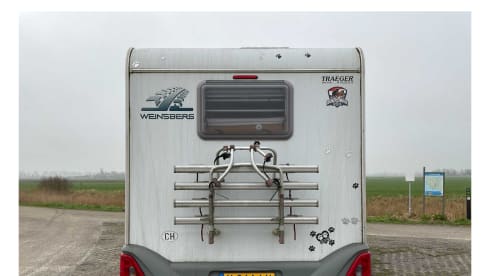 Rolling Happiness – 5p Renault alcove from 2008