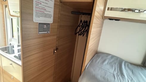 T6 – 2p Dethleffs semi-integrated from 2018