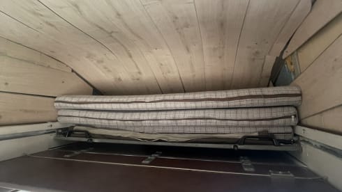 La Boheme – Explore the City with Our Classic T1 James Cook Van