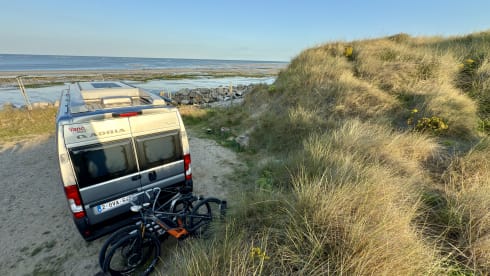 BumbleBee – 4p Adria Mobil bus uit 2024