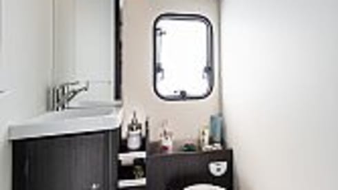 Zefiro 685 Automatic 5 berth – 2023 Roller Team Zefiro 685 Auto Five berth 