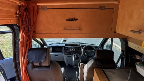 Mazie – 🚐 Adventure-Ready Campervan | Cozy, Fully Equipped & Pet-Friendly! 🏕️