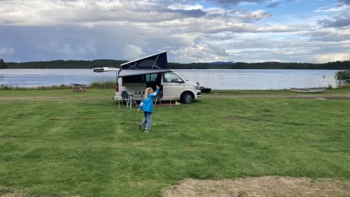 CalOcT6 – 4p Volkswagen campervan from 2018