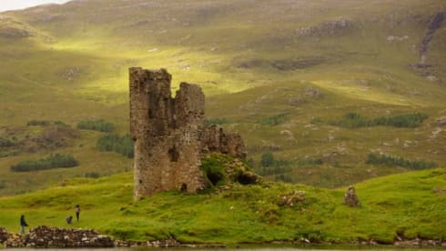 Freedom – Perfect sized, well equipped  2 berth motorhome