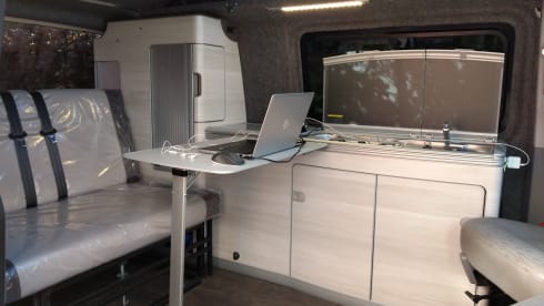 California 1 – Volkswagen bus camper