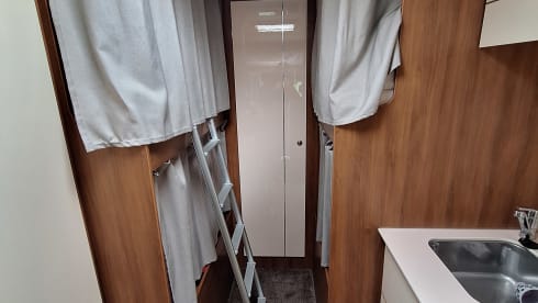 5p Rimor alcove from 2019