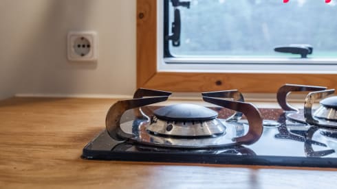 Puck de camperbus  – Zeer complete off-grid zelfbouw camper uit 2019