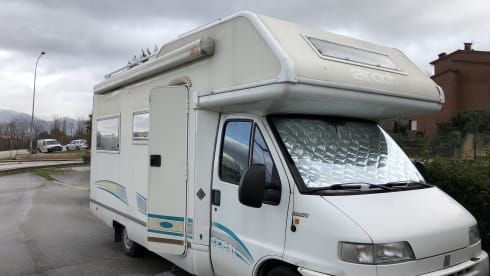 Antonietta – Elnag 2.8 5 beds