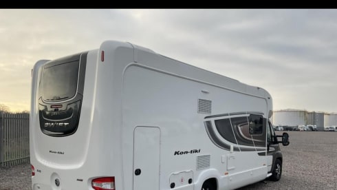 Hatty  – Fiat Swift Kon-tiki 635 LOVELY* 