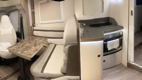 Cavvy –  Cavvy 4 Berth Italian Chic on wheels