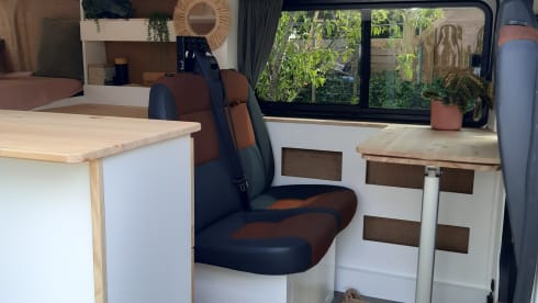 aventura – 4p Citroën bus from 2017