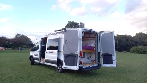 Oakie – Beautiful One Of A Kind 3 berth Campervan - ALL INSURANCE ALREADY INCLUDED