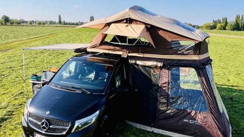 The VANtastic V – 4p Mercedes-Benz rooftop from 2019
