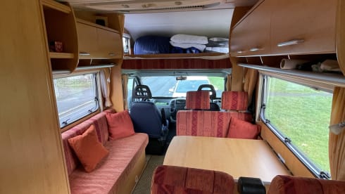 Hugo – 5 berth Hymer classic 